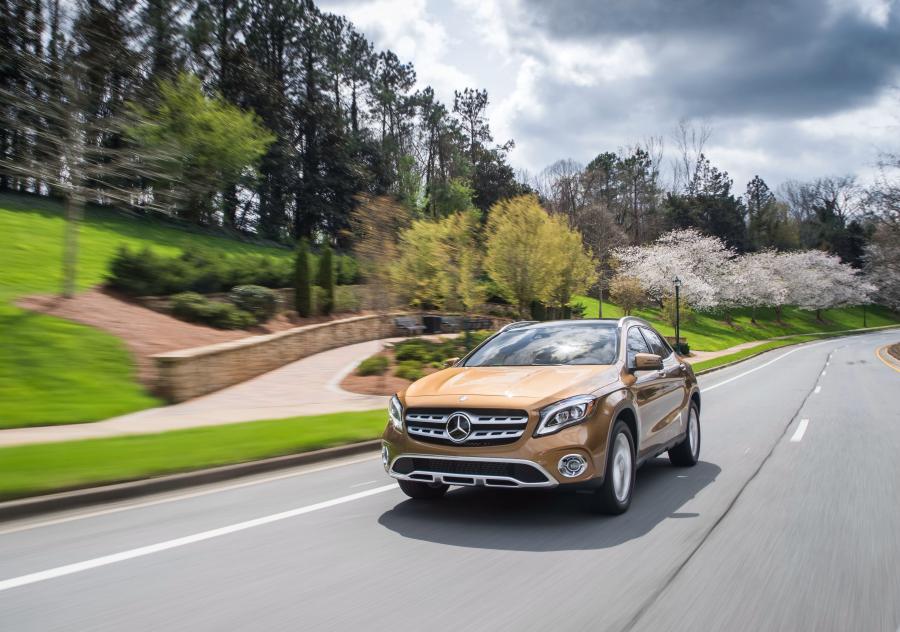  Mercedes-Benz GLA250 4Matic (X156) 2017 года  (NA) (фото 20 из 28)